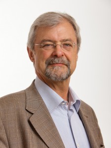 Dr. Bruno Schoch, Wissenschaftler beim Leibniz Institut Hessische Stiftung Friedens- und Konfliktforschung
