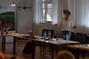 Dr. Eva Ottendörfer in Frankfurt zur strafrechtlichen Aufarbeitung und Versöhnung nach Massenverbrechen; Quelle: Genocide Alert
