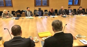 Margarete Bause (Bündnis 90/Die Grünen, 4. von Links), Gregor Hofmann (Genocide Alert, 2. von Links), Adama Dieng (UN Sonderberater für die Prävention von Völkermord, 3. von Links) und Alexey Yusupov (Friedrich Ebert Stiftung Myanmar, rechts) beim Parlamentarischen Frühstück am 15. Januar 2019 | Quelle: UN Office on the Prevention of Genocide and the Responsibility to Protect