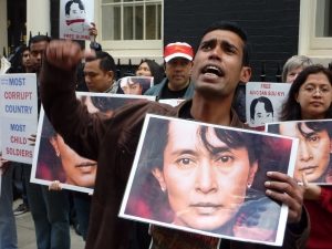 "Burma protest for junta to face International Criminal Court" by totaloutnow is licensed under CC BY-NC-ND 2.0.